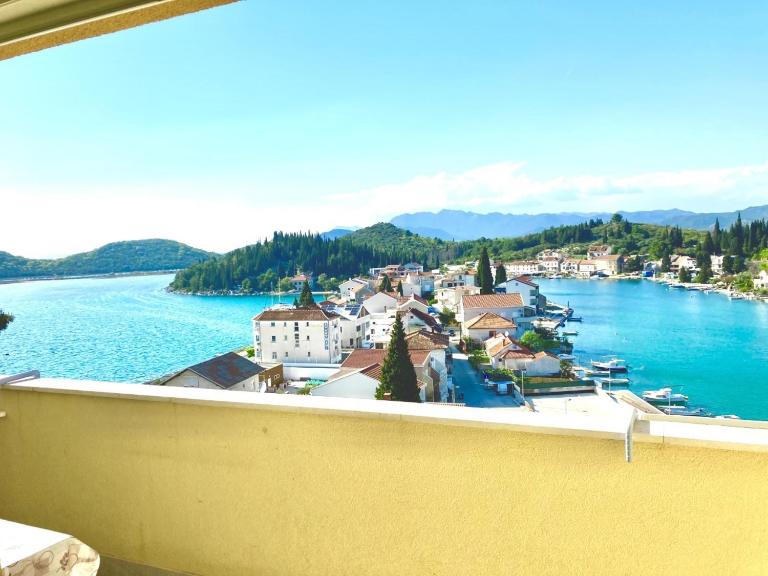 Villa Nostra vita - Bed and Breakfast Blace