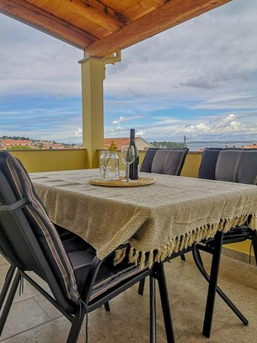 Apartman Belvedere - Ferienwohnung Preko