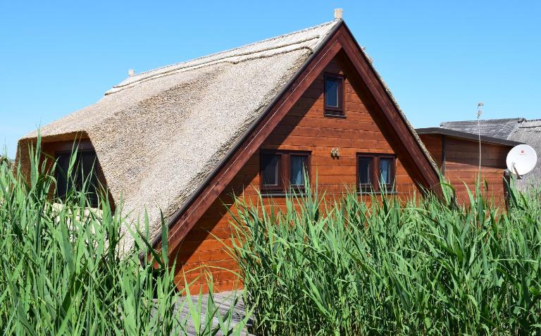 Chalet im See- Nr 44 - B&B Rust