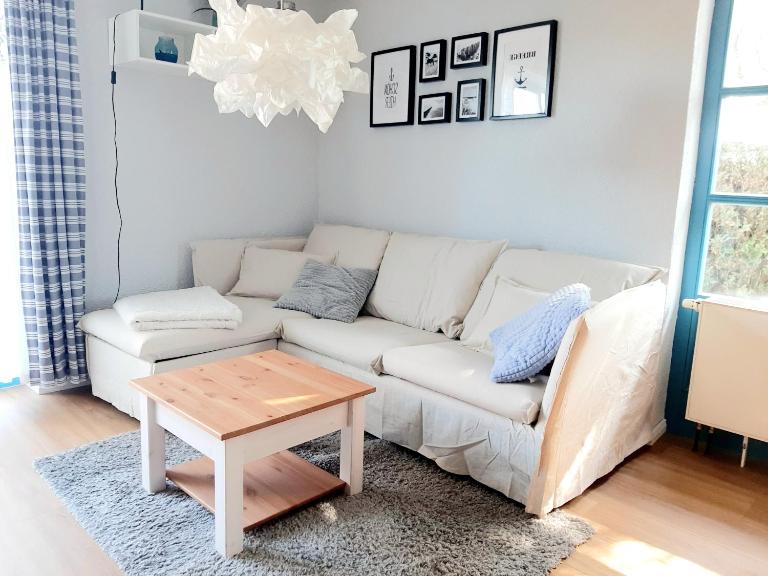 Boddenhus Rügen - Fewo Schwalbe - Ferienwohnung Breege