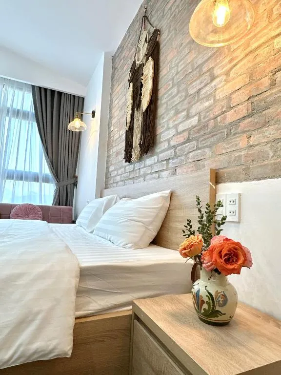 Moon Homestay - Bed and Breakfast Thôn Kim Long