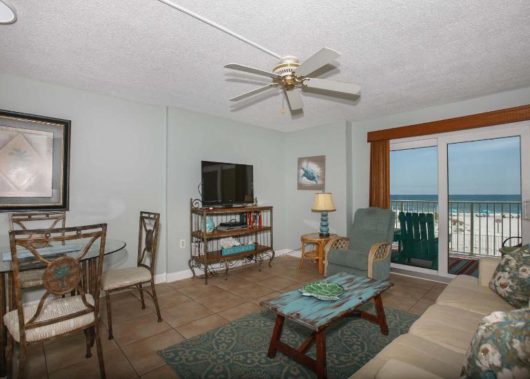 Clearwater 1C by ALBVR - Beautiful Beachfront Views! Great location! - Ferienwohnung Gulf Shores