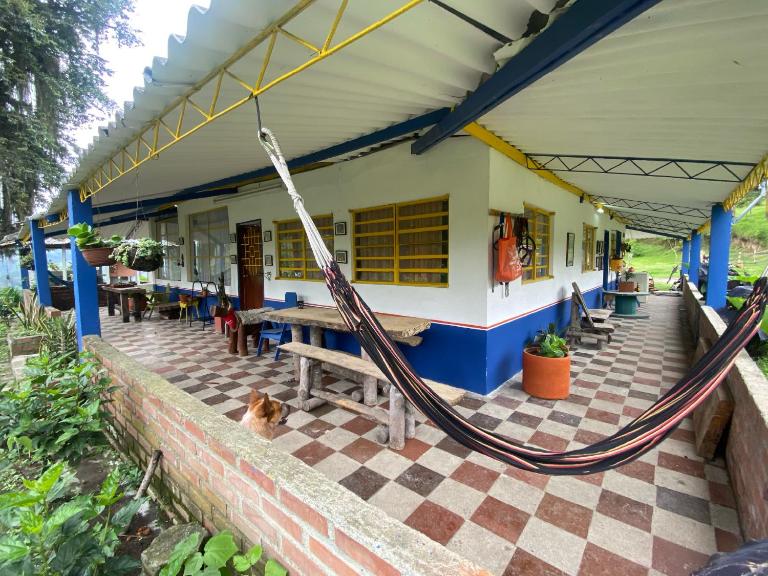 ECOHostal las Hamacas - Bed and Breakfast Villamaría