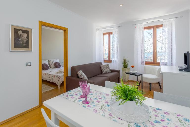 Apartment San Giovanni - Sea View - Bed and Breakfast Rovinj