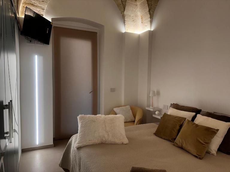 Eterea Casa Vacanza - B&B Brindisi