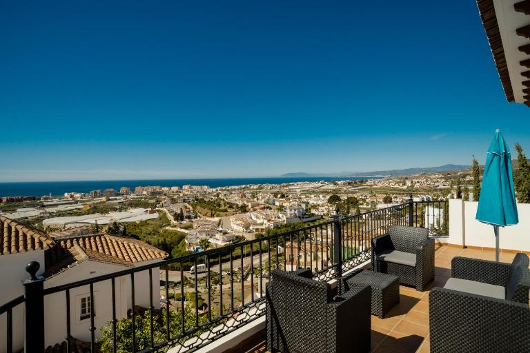 Villa Sea Breeze by Solset - B&B Torrox