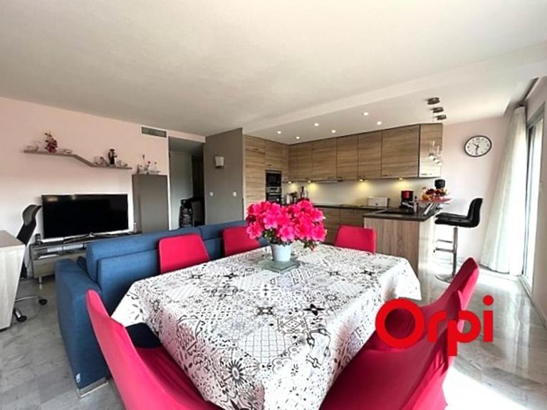 Appartement lumineux proche plages et centre-ville avec clim, balcons et parking inclus - FR-1-647-18 - B&B Menton