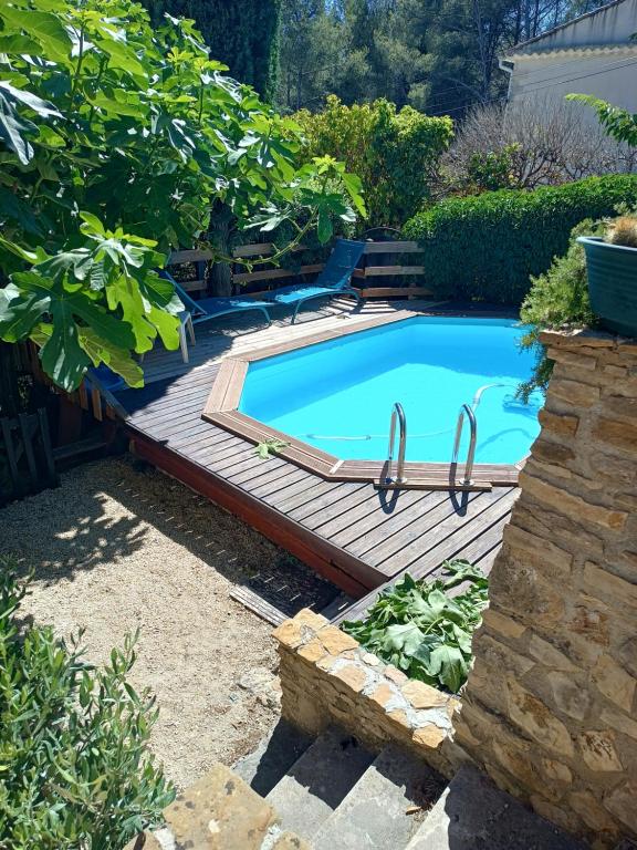 VILLA AVEC PISCINE A 400M DE LA PLAGE - B&B Sanary-sur-Mer