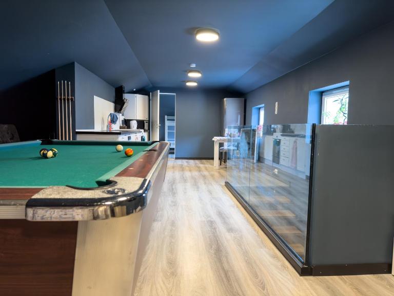 Puntsnes Apartmen - B&B Hjelmeland