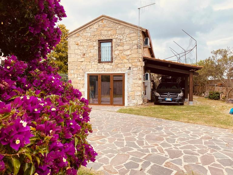 Casa di Pietra - Chambres d'hôtes San Giovanni Suergiu
