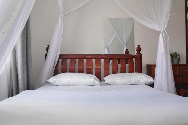 Ashok Apartments - B&B Entebbe