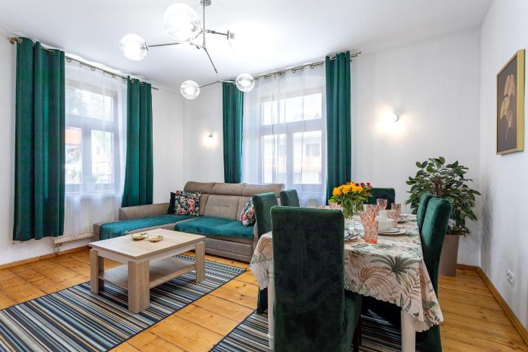 Apart-Invest Apartament Skandynawski - Chambres d'hôtes Szklarska Poręba