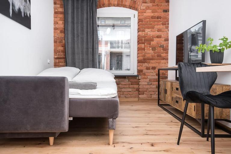 Apartament Zwycięstwa - Bed and Breakfast Gliwice