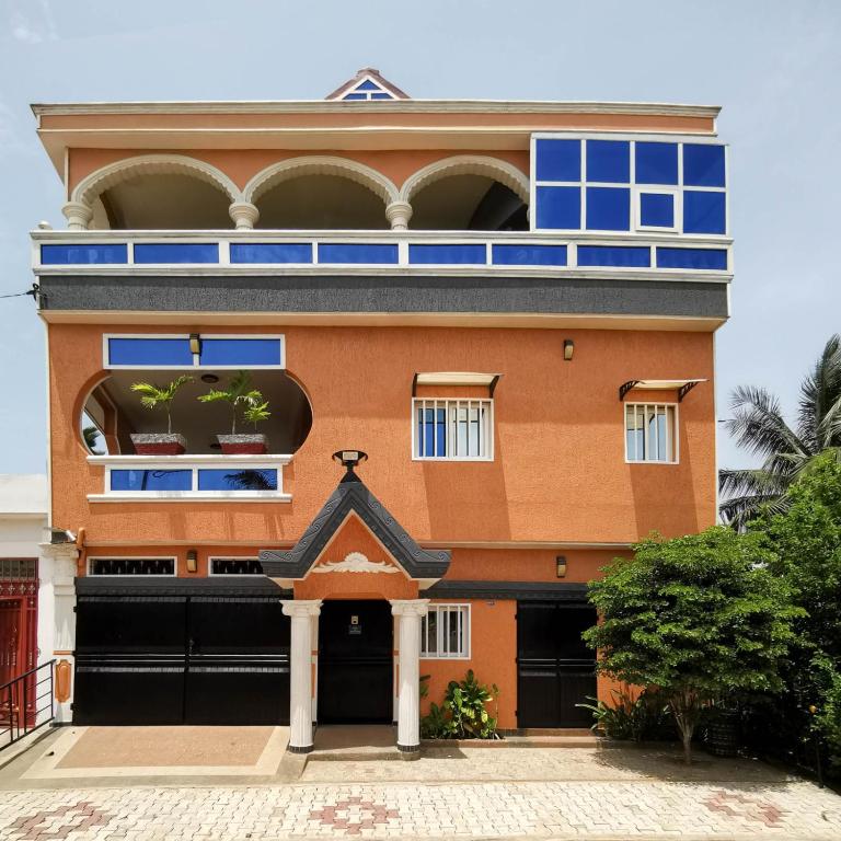 Agbata Guest House - Bed and Breakfast Gbata