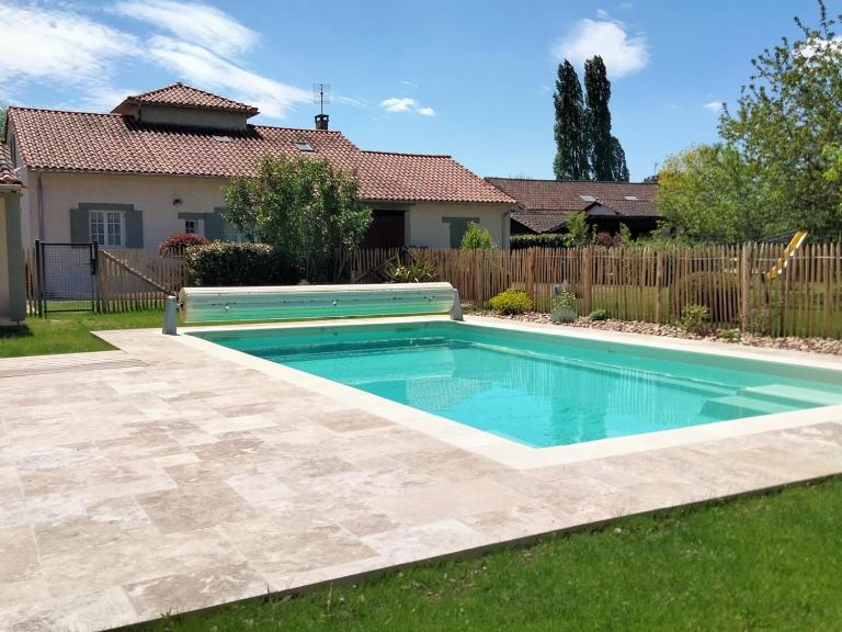 Le Chant des Oiseaux : Piscine Privée, Wifi, Animaux Bienvenus, Jardin - FR-1-616-236 - B&B Chancelade