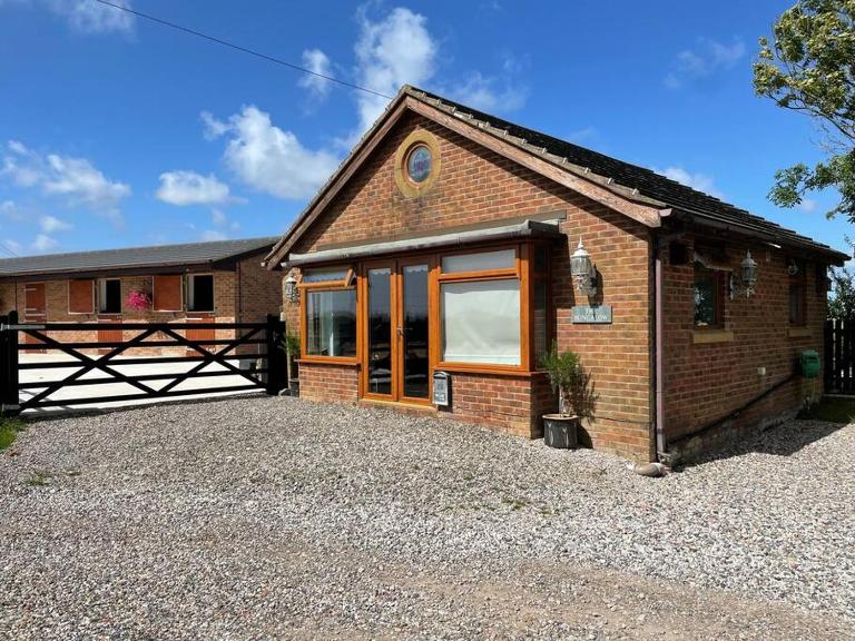 The Bungalow - B&B Preston