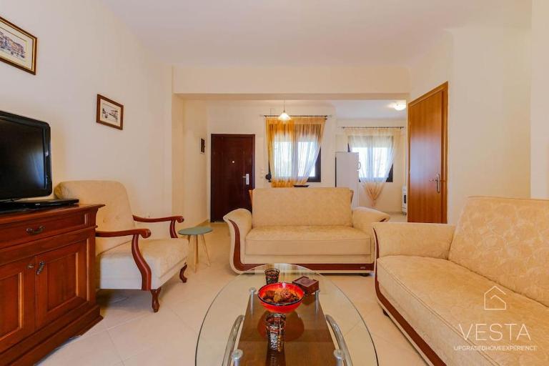 Heliophilia 3-bdrm Maisonette in Nea Fokea - B&B Nea Fokaia
