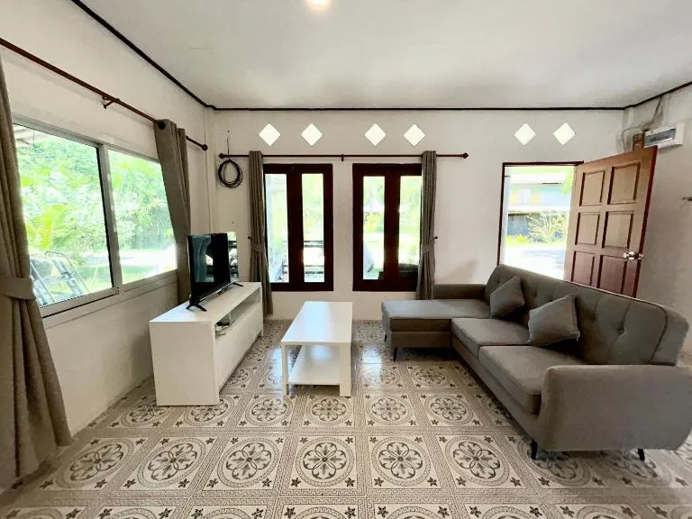 Modern Sunset Sea House Lam Sai - Ferienwohnung Chian Yai