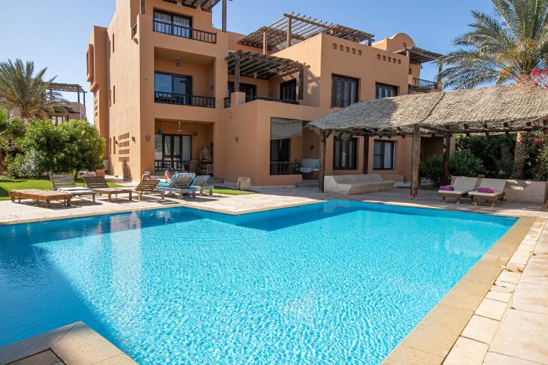 Stylish 2BR Condo in El Gouna I Pool & Beach Access - Ferienwohnung El Gouna