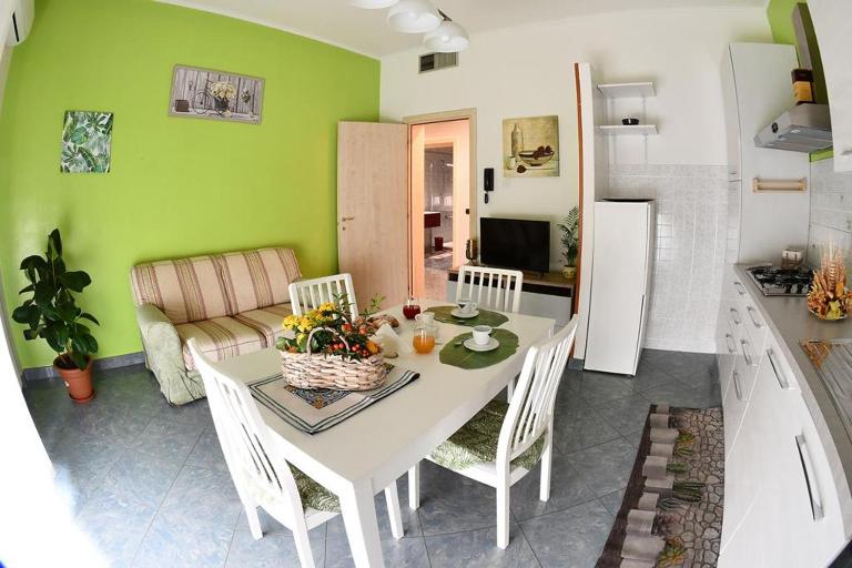 Affitti turistici: OASI FELICE - B&B Torrile