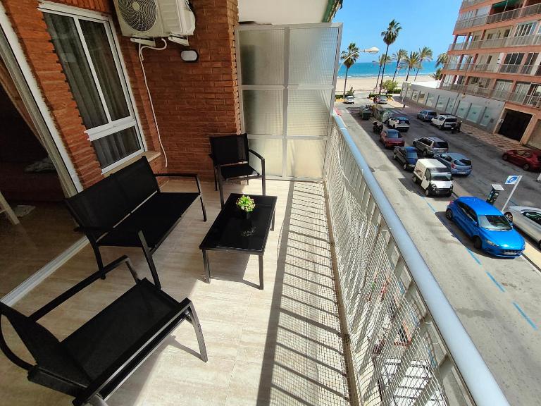 Sea view apartment - B&B Cullera