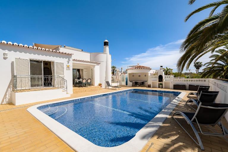 Casa Pitanga - Bed and Breakfast Carvoeiro