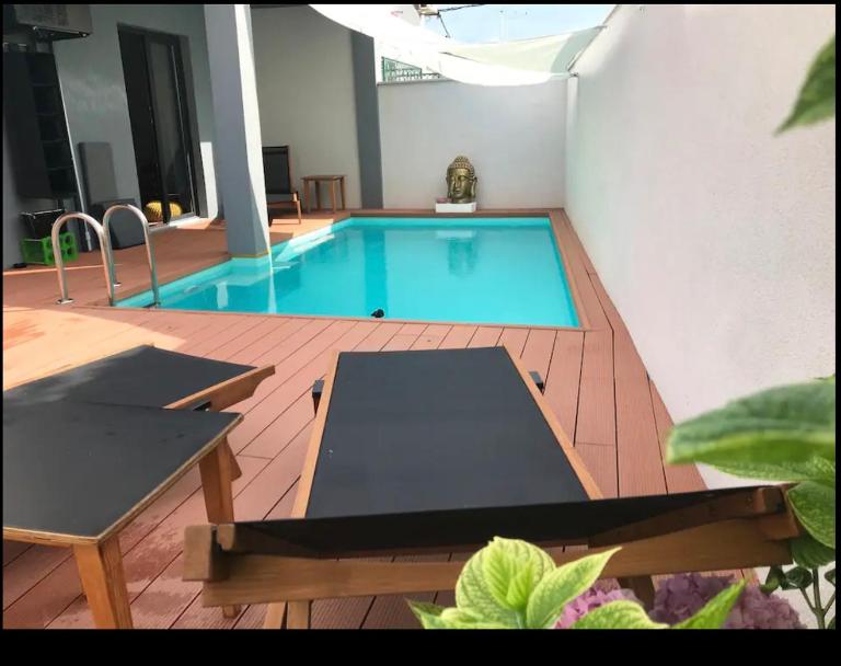 Apartment LOTA with heated pool on top location - B&B San Pietro di Brazza