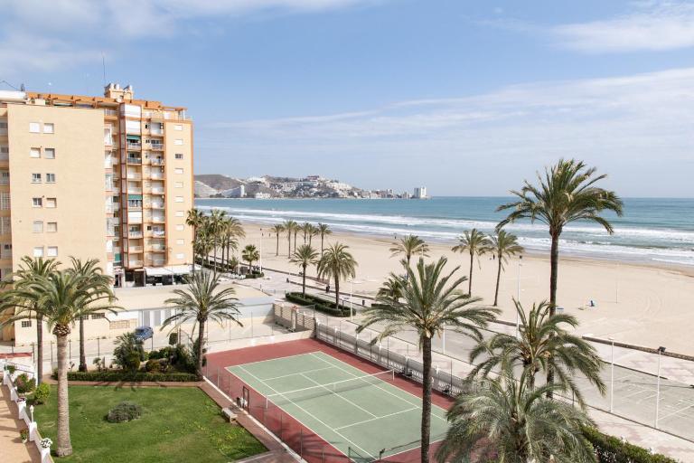 Lider, 5-B - B&B Cullera