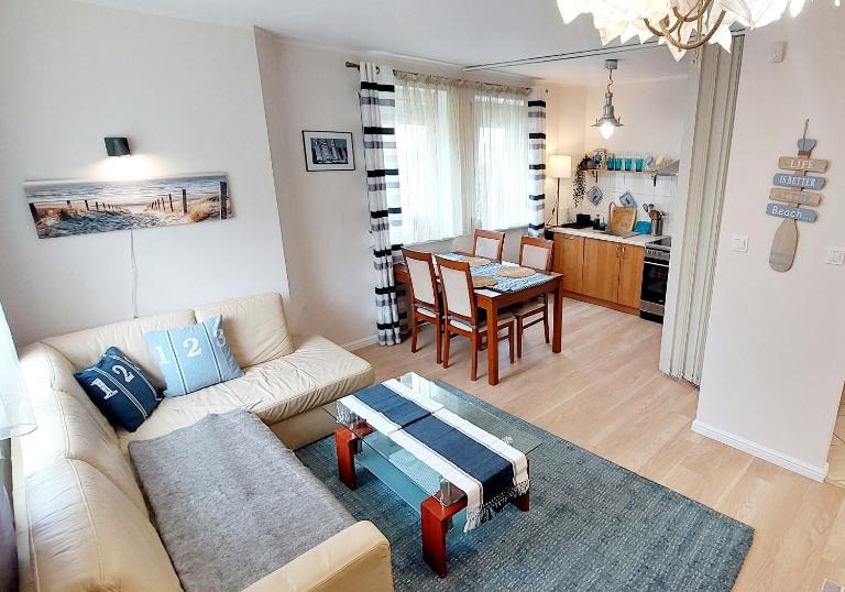 Apartament w spokojnej okolicy nr1- Sopot Kamienny Potok - B&B Sopot