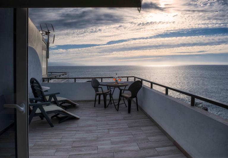 Marina Pris - B&B Poris de Abona