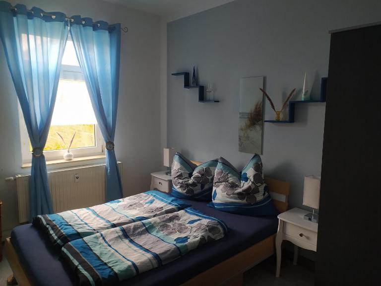 Ferienwohnung am Tierpark Weißwasser - Chambres d'hôtes Weißwasser