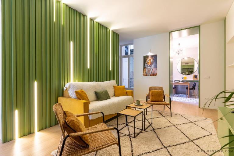 Nice Renting - BAVASTRO - Luxurious Loft - 2 BedRoom - AC - Balcony - Trendy Neighborhood - B&B Nizza