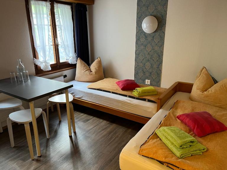 "Terrasse" Nessental - Ferienwohnung Gadmen