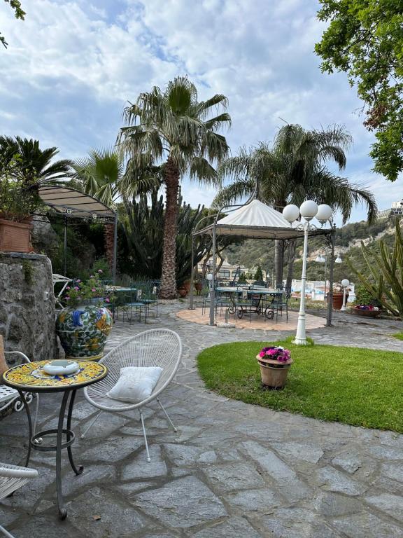 Esclusiva Luxury Villa con giardino - B&B Lacco Ameno