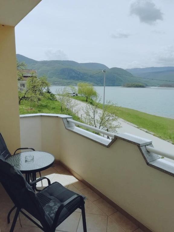 Apartman Bošnjak Ramsko jezero - Bed and Breakfast Podbor