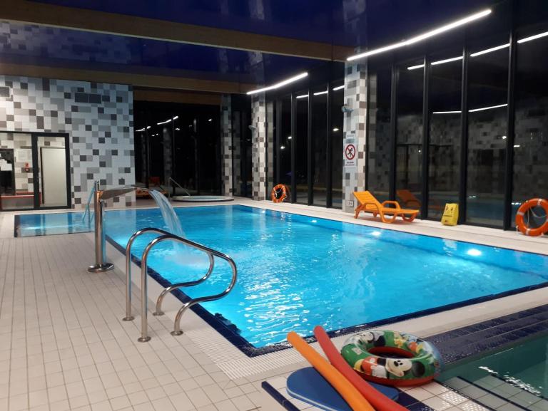 Apartamenty nad morzem & SPA BEST HOME 5 Mórz basen kryty - Bed and Breakfast Sianożęty