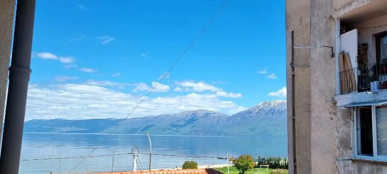Delight Apartments Pogradec 301 - Chambres d'hôtes Pogradec