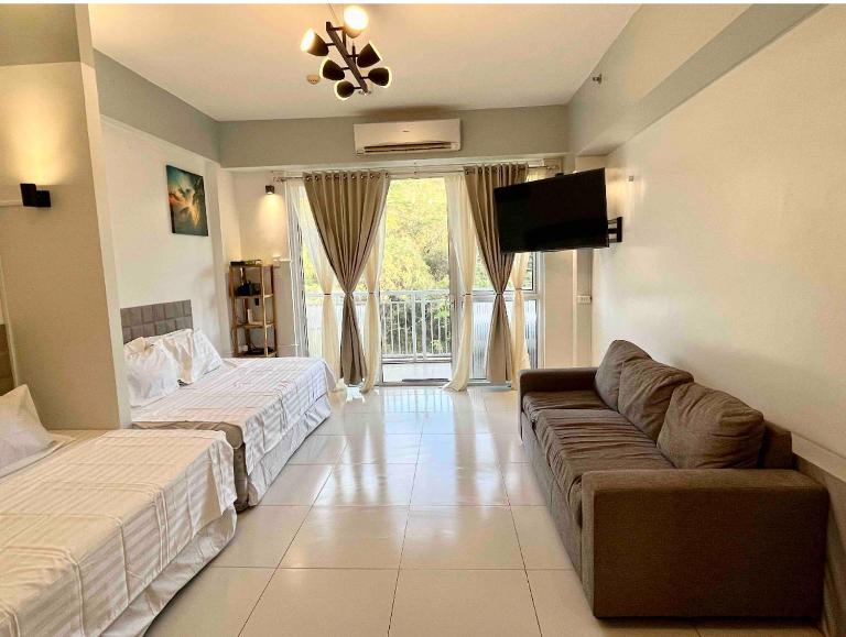 Pico de Loro Miranda Family Beach Condo max 6 pax with fiber internet - Ferienwohnung Nasugbu