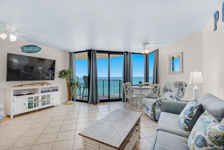 Sunbird 709W Beach Life - Bed and Breakfast Panama City Beach