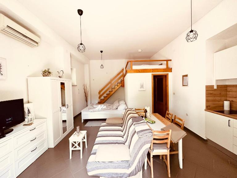 Apartment Paolo - B&B Segna