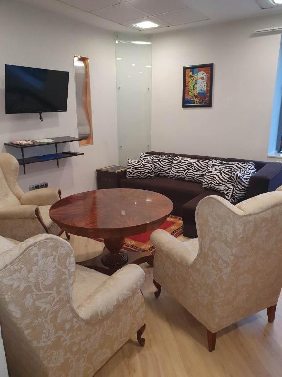 Pokoje ze wspólną łazienką i kuchnią w centrum Starachowic - Ferienwohnung Starachowice