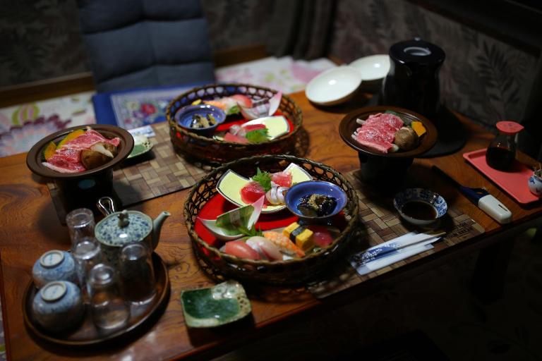 ゲストハウス れんげ苑 - Chambres d'hôtes Shimosato