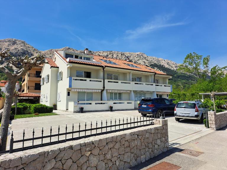 Apartments Fran - B&B Baška