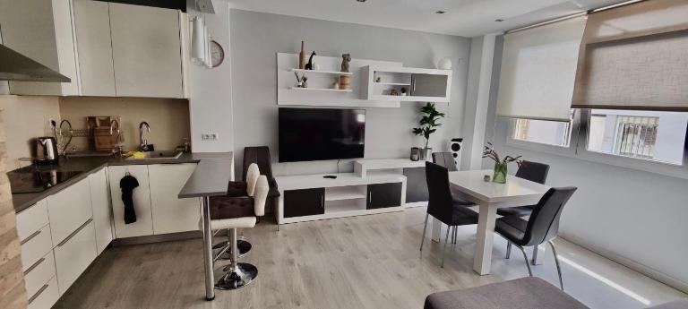 Cosy and Modern Puerto de Sagunto Holiday Flat - B&B El Port de Sagunt