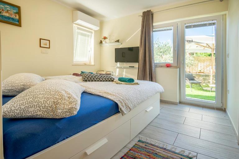Rooms Apartim 2 Piran - B&B Pirano