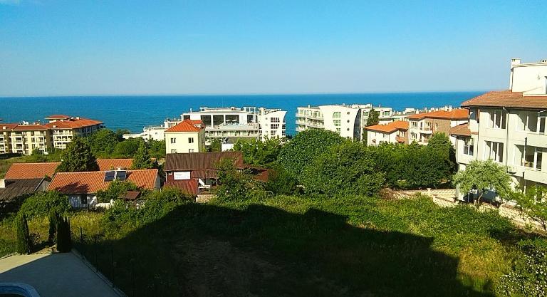 Прекрасный апартамент с видом на море и бассейном - B&B Byala