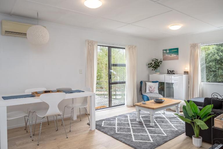 Tui Cottage - B&B Martinborough