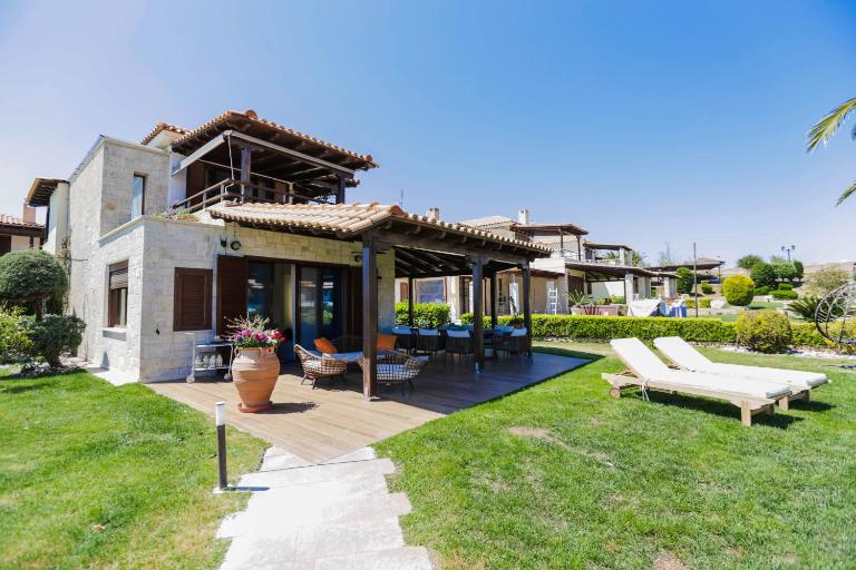 Porto Thea Villa in Afytos - Ferienwohnung Afytos