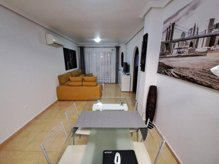 Apartament Julia de LUX - Ferienwohnung Torrevieja