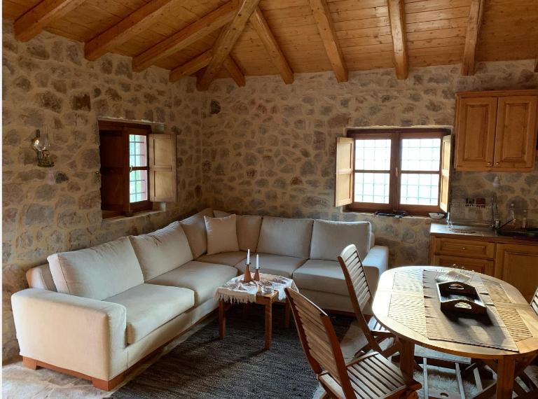 Meditation Olive House - B&B Avgón